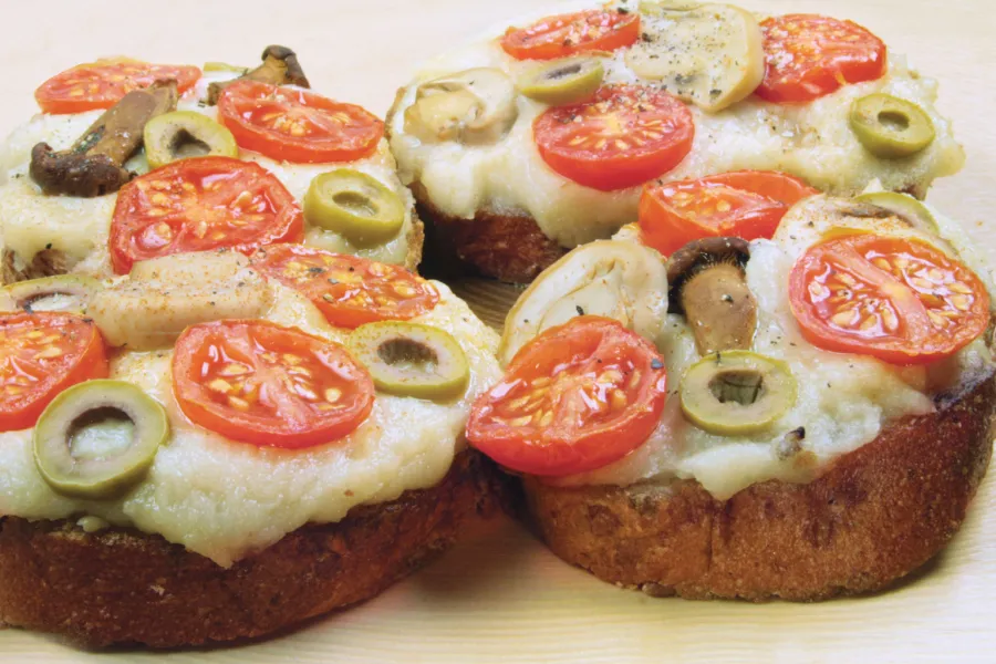 Pizza-Brötchen mit No-Muh