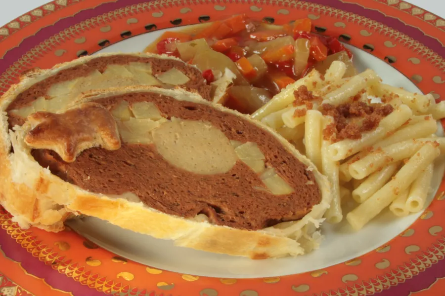 Gemüseragout für das Vegan-Festbratstück im Blätterteig