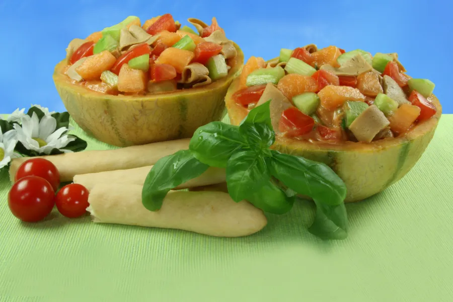 Melonen-Salat mit Vegan-Aufschnitt, Brunch