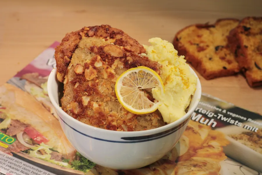 Curry-Kartoffelbrei mit Vegan-Schnitzel, Nature