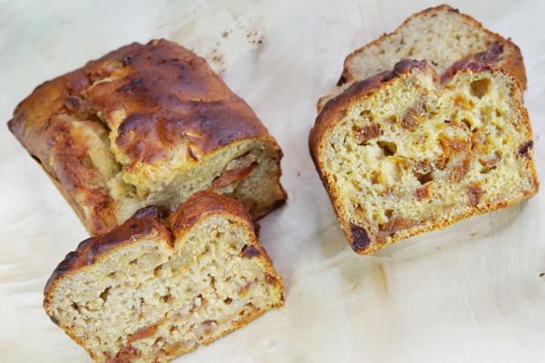 Delicious banana bread with dried fruit
