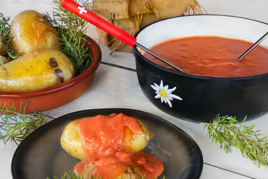 Käsiges veganes Tomaten-Fondue