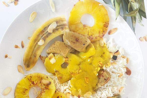 Riz Casimir mit Vegi-Schnitzel, Nature
 Dieser Schweizer Klassiker ist ein sicherer Wert für eine leckere Mahlzeit. Das beliebte Reisgericht bringt Abwechslung und etwas Reiselust auf den Teller.